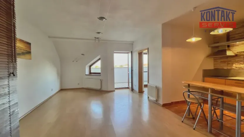 Pronájem bytu 2+kk, České Budějovice, U Trojice, 64 m2