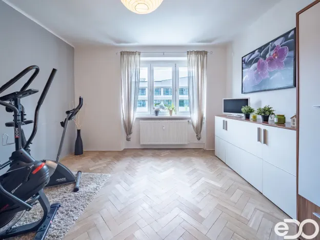 Prodej bytu 3+kk, Praha, Poštovská, 73 m2