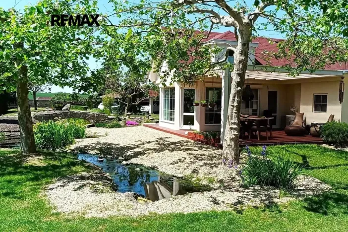 Prodej rodinného domu, Uhy, 147 m2