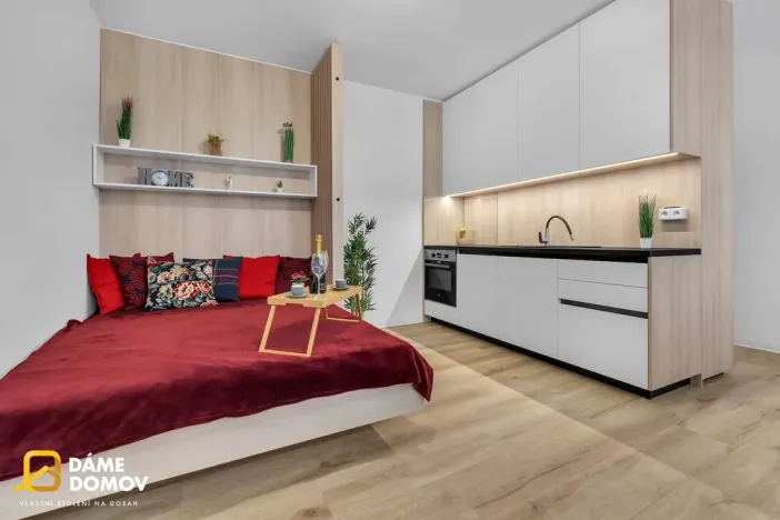 Pronájem bytu 1+kk, Zlín, Lorencova, 28 m2