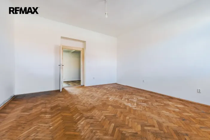 Pronájem bytu 1+1, Praha - Holešovice, Letohradská, 40 m2