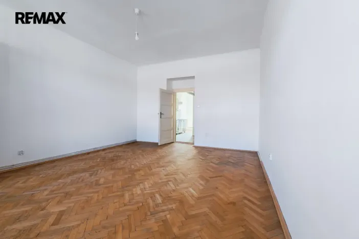 Pronájem bytu 1+1, Praha - Holešovice, Letohradská, 40 m2