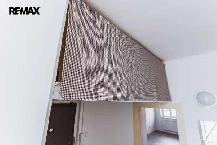 Pronájem bytu 1+1, Praha - Holešovice, Letohradská, 40 m2