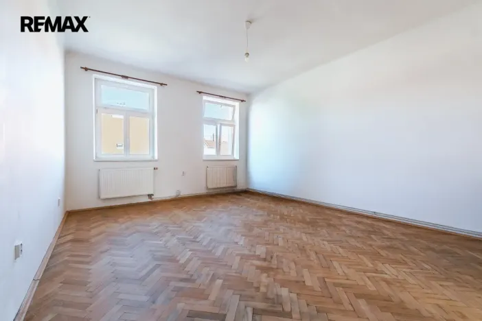Pronájem bytu 1+1, Praha - Holešovice, Letohradská, 40 m2