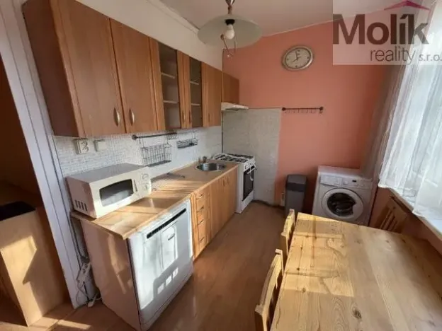 Pronájem bytu 2+1, Most, tř. Budovatelů, 55 m2