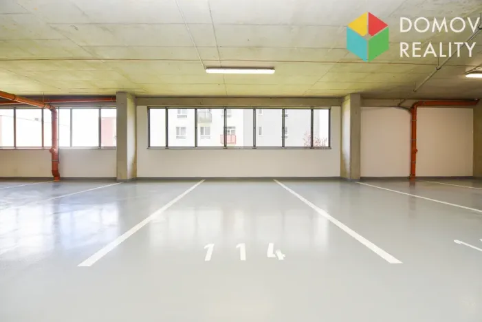 Pronájem garáže, Beroun - Beroun-Město, Nepilova, 12 m2