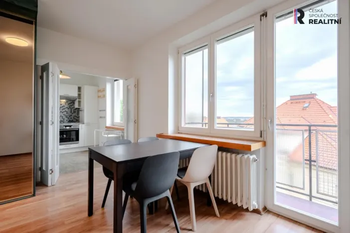 Pronájem bytu 2+1, Praha - Dejvice, Zengrova, 52 m2