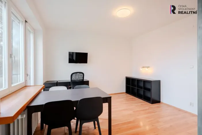 Pronájem bytu 2+1, Praha - Dejvice, Zengrova, 52 m2