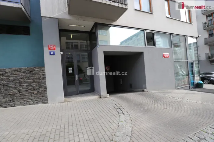 Pronájem bytu 2+kk, Praha - Žižkov, Jeseniova, 60 m2