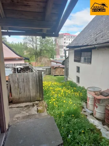 Prodej podílu 1/4 rodinného domu, Břidličná, 85 m2