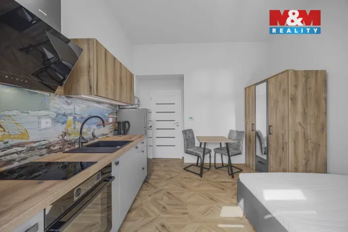 Pronájem bytu 1+kk, Praha - Nové Město, Legerova, 20 m2