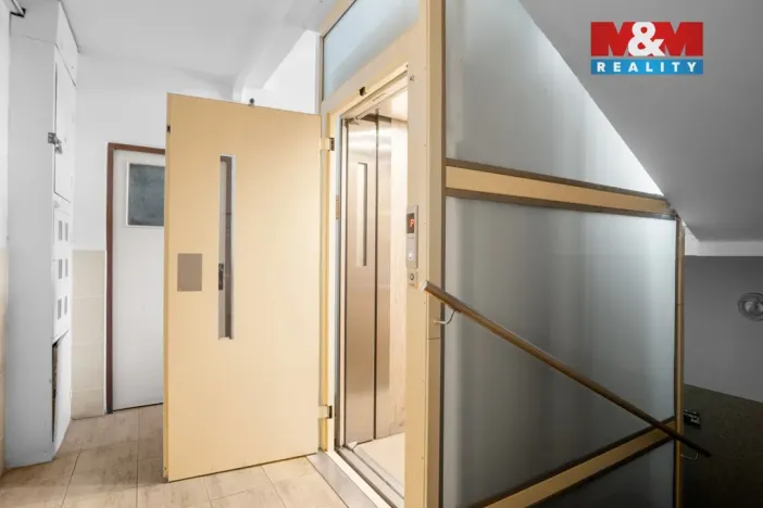 Prodej bytu 2+1, Kladno - Kročehlavy, Dánská, 52 m2