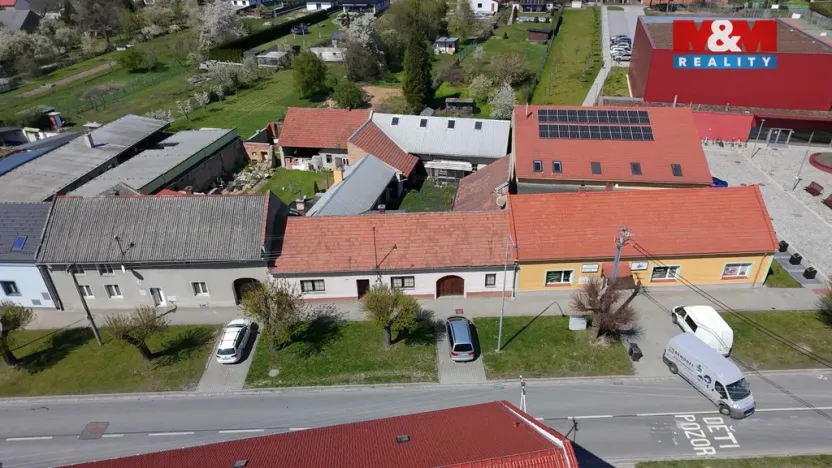 Prodej rodinného domu, Hranice - Hranice IV-Drahotuše, Hranická, 347 m2