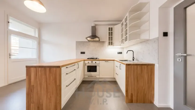 Prodej bytu 2+1, Praha - Libeň, 81 m2