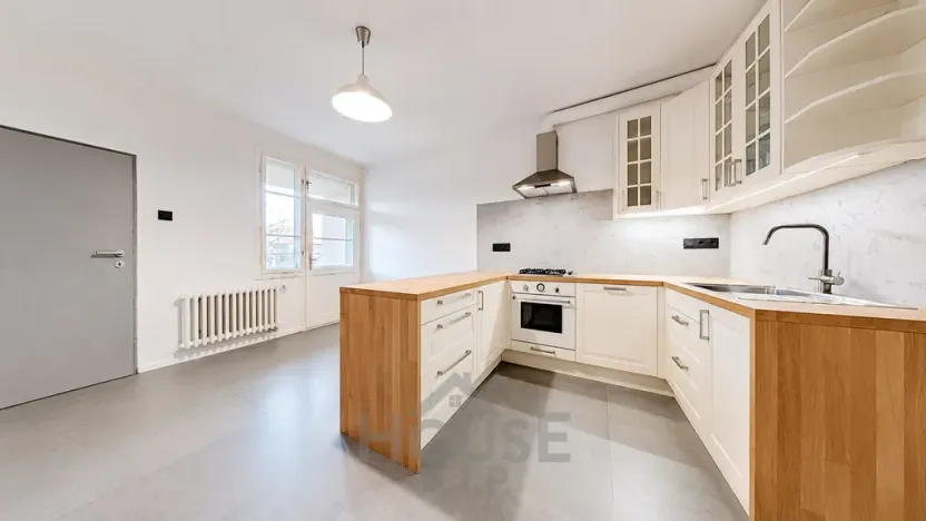Prodej bytu 2+1, Praha - Libeň, U libeňského pivovaru, 81 m2