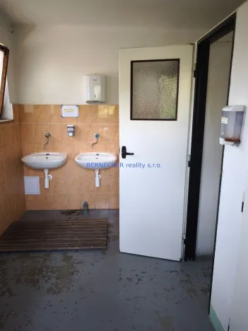 Prodej chaty, Hradec Králové - Nový Hradec Králové, Zahrádkářská osada Zlatá růže, 18 m2