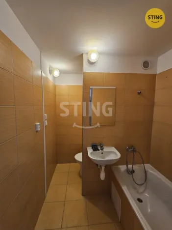 Pronájem bytu 2+kk, Hradec Králové, třída Edvarda Beneše, 47 m2