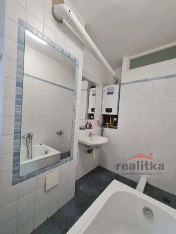 Pronájem bytu 2+1, Opava - Město, náměstí Osvoboditelů, 51 m2