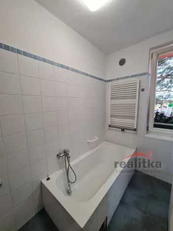 Pronájem bytu 2+1, Opava - Město, náměstí Osvoboditelů, 51 m2