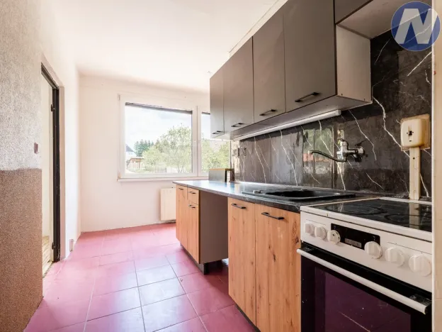 Prodej bytu 3+1, Volary, Sídl. Míru, 70 m2