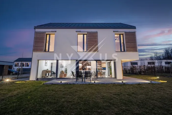 Prodej rodinného domu, Přezletice, Hrušková, 169 m2