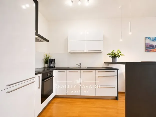 Pronájem bytu 2+kk, Praha - Libeň, U svobodárny, 47 m2