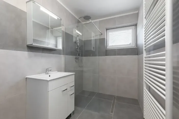Prodej rodinného domu, Bělá, 220 m2