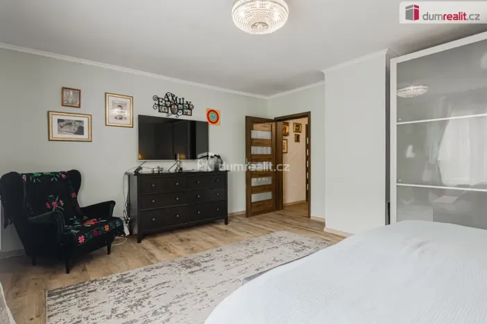 Prodej rodinného domu, Bublava, 300 m2