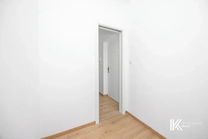 Pronájem bytu 2+kk, Pardubice, U Sportovní školy, 44 m2