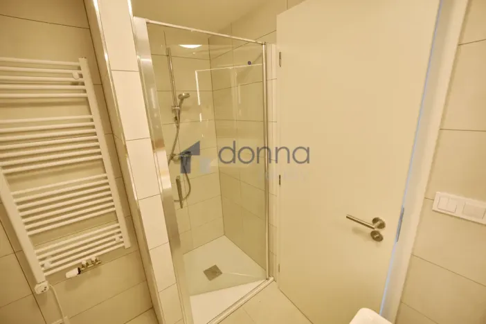 Pronájem bytu 1+kk, Praha, Libušská, 44 m2