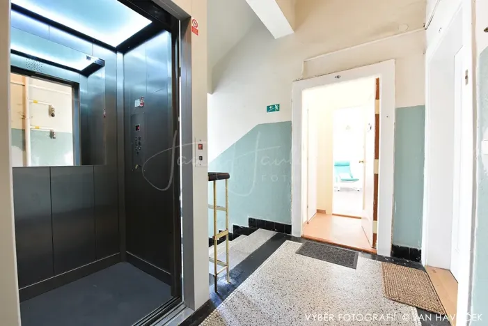 Pronájem bytu 1+kk, Praha - Libeň, U libeňského pivovaru, 30 m2