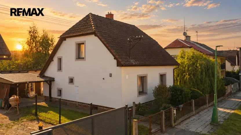 Prodej rodinného domu, Jaroměř - Cihelny, Bezručova, 90 m2