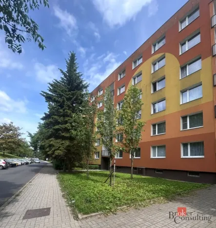 Pronájem bytu 1+1, Chomutov, Kyjická, 36 m2