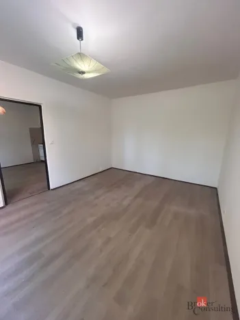 Pronájem bytu 1+1, Chomutov, Kyjická, 36 m2