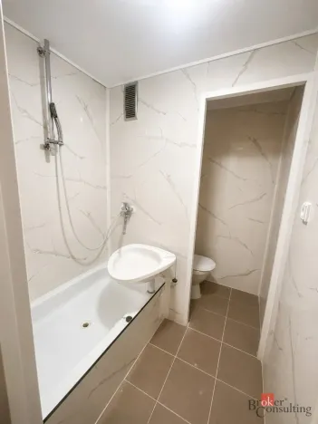 Pronájem bytu 1+1, Chomutov, Kyjická, 36 m2