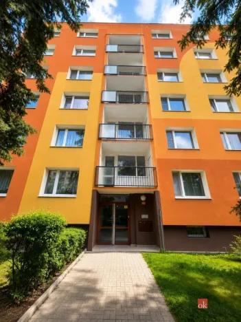 Pronájem bytu 1+1, Chomutov, Kyjická, 36 m2