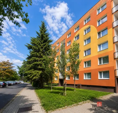 Pronájem bytu 1+1, Chomutov, Kyjická, 36 m2