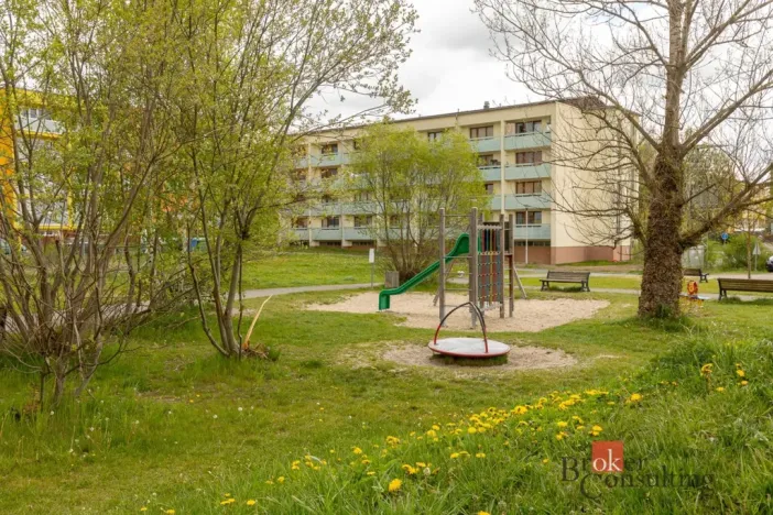 Prodej bytu 3+1, Bruntál, Rýmařovská, 71 m2