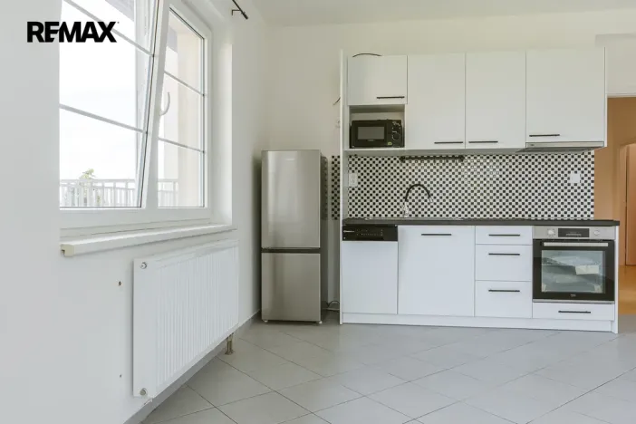 Pronájem bytu 3+kk, Holubice - Kozinec, Lesní, 65 m2