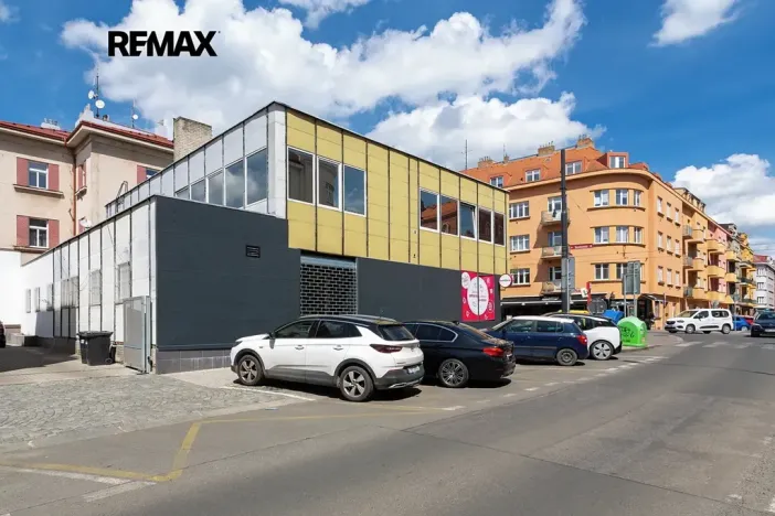 Pronájem obchodního prostoru, Praha - Strašnice, Starostrašnická, 158 m2