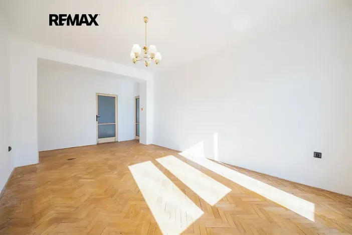 Prodej bytu 2+1, Praha - Žižkov, Pod lipami, 53 m2