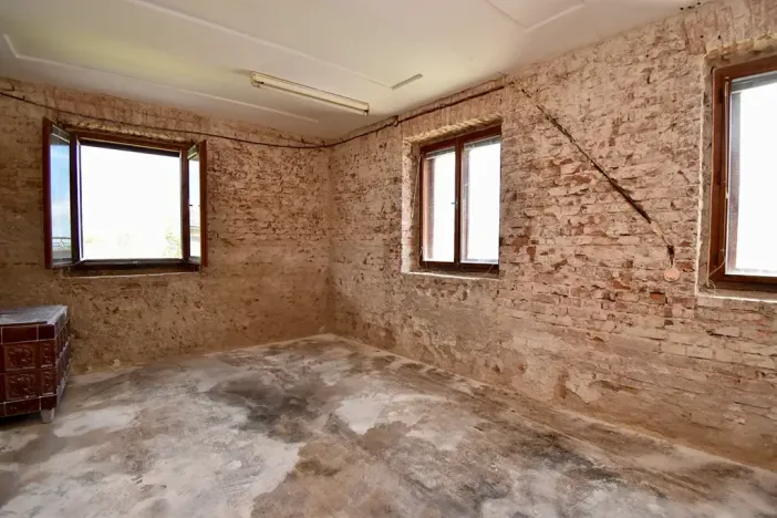 Prodej zemědělské usedlosti, Křesetice, 600 m2