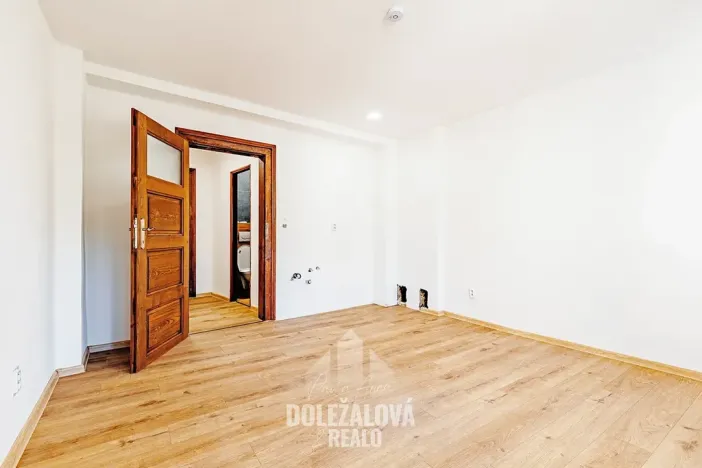 Pronájem bytu 1+kk, Jihlava, Hůlová, 24 m2