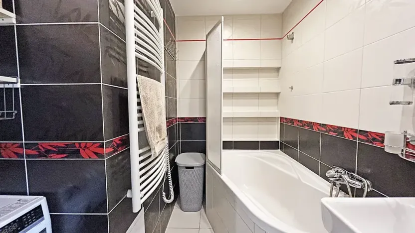 Prodej bytu 3+1, Třebíč, Dukovanská, 74 m2