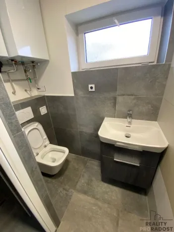 Pronájem bytu 2+kk, Velký Týnec, Zábraní, 48 m2