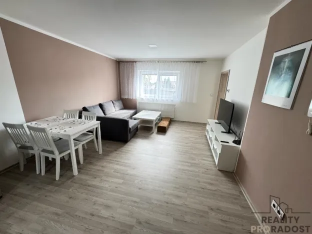 Pronájem bytu 2+kk, Velký Týnec, Zábraní, 48 m2