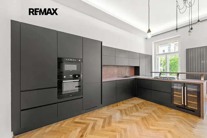 Prodej bytu 3+kk, Praha - Karlín, Peckova, 116 m2