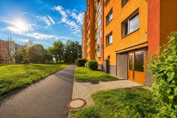 Prodej bytu 1+1, Jirkov, SNP, 39 m2