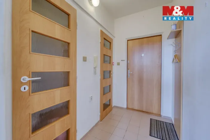 Prodej bytu 1+1, Klatovy - Klatovy II, K Letišti, 39 m2