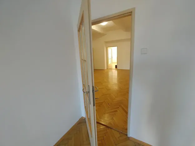 Pronájem kanceláře, Praha - Vinohrady, Ondříčkova, 101 m2